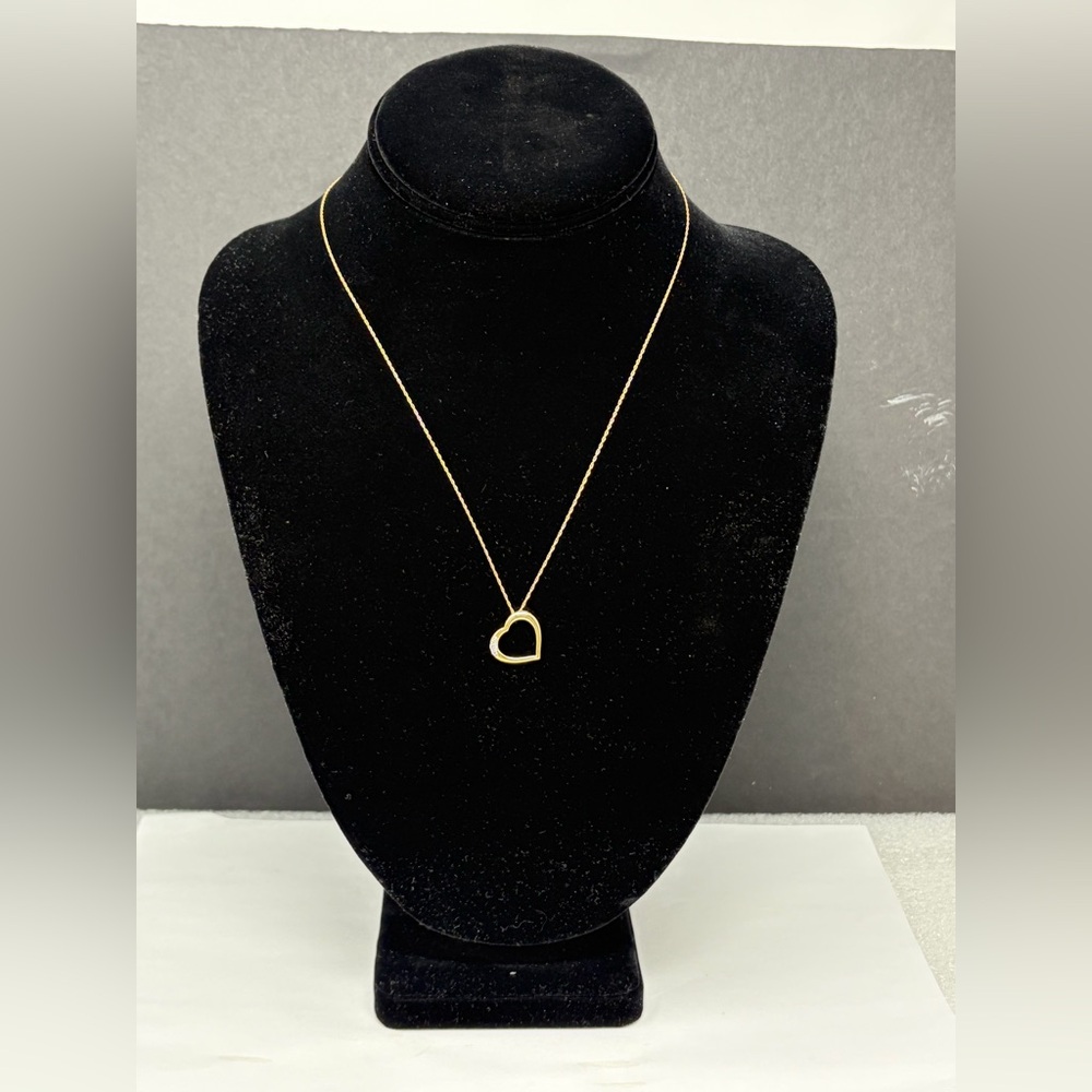 10K Yellow Gold Open Heart Pendant Necklace w/ Diamond Accents - 18”